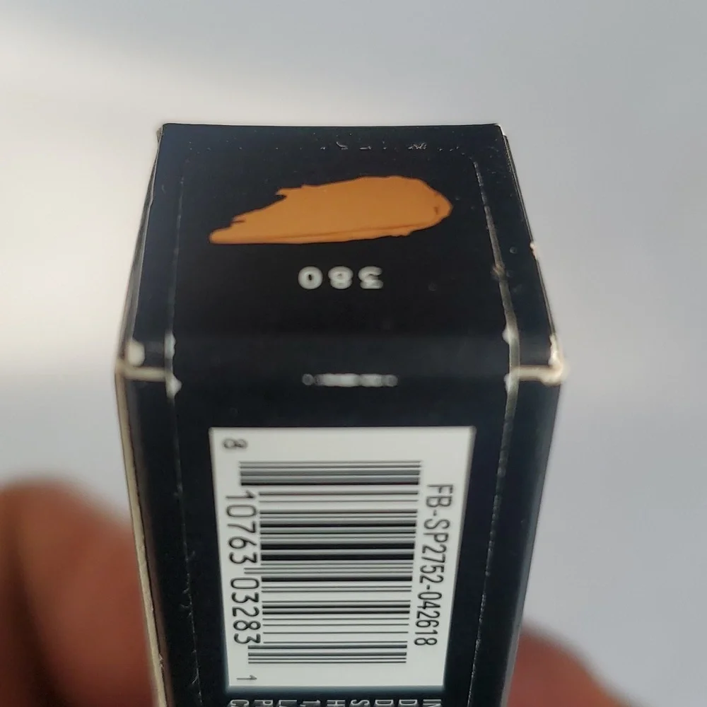 Fenty Pro Filter Instant Retouch Concealer